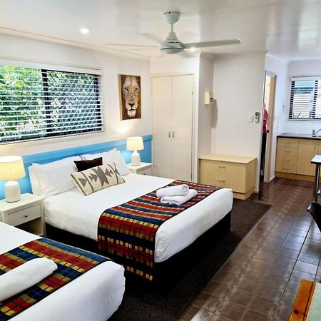 Central Studio Accommodation Гладстон Экстерьер фото